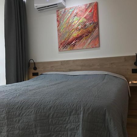 Scandik Apartment Studio بولتافا المظهر الخارجي الصورة